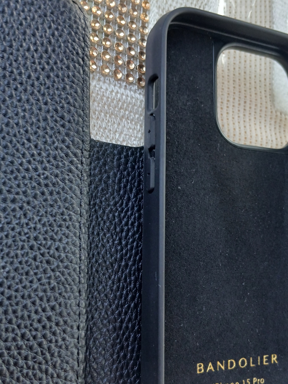Bandolier Phone case  leather iphone 15pro with card holder without strap - Picture 8 of 10